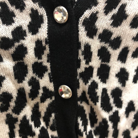 Leopard print sweater button up - Picture 3 of 3